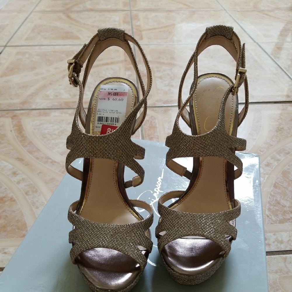 Jessica Simpson Platform Stilettos - Picture 2 of 4